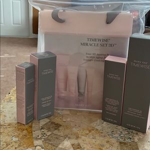 Mary Kay Timewise Miracle Set 3D